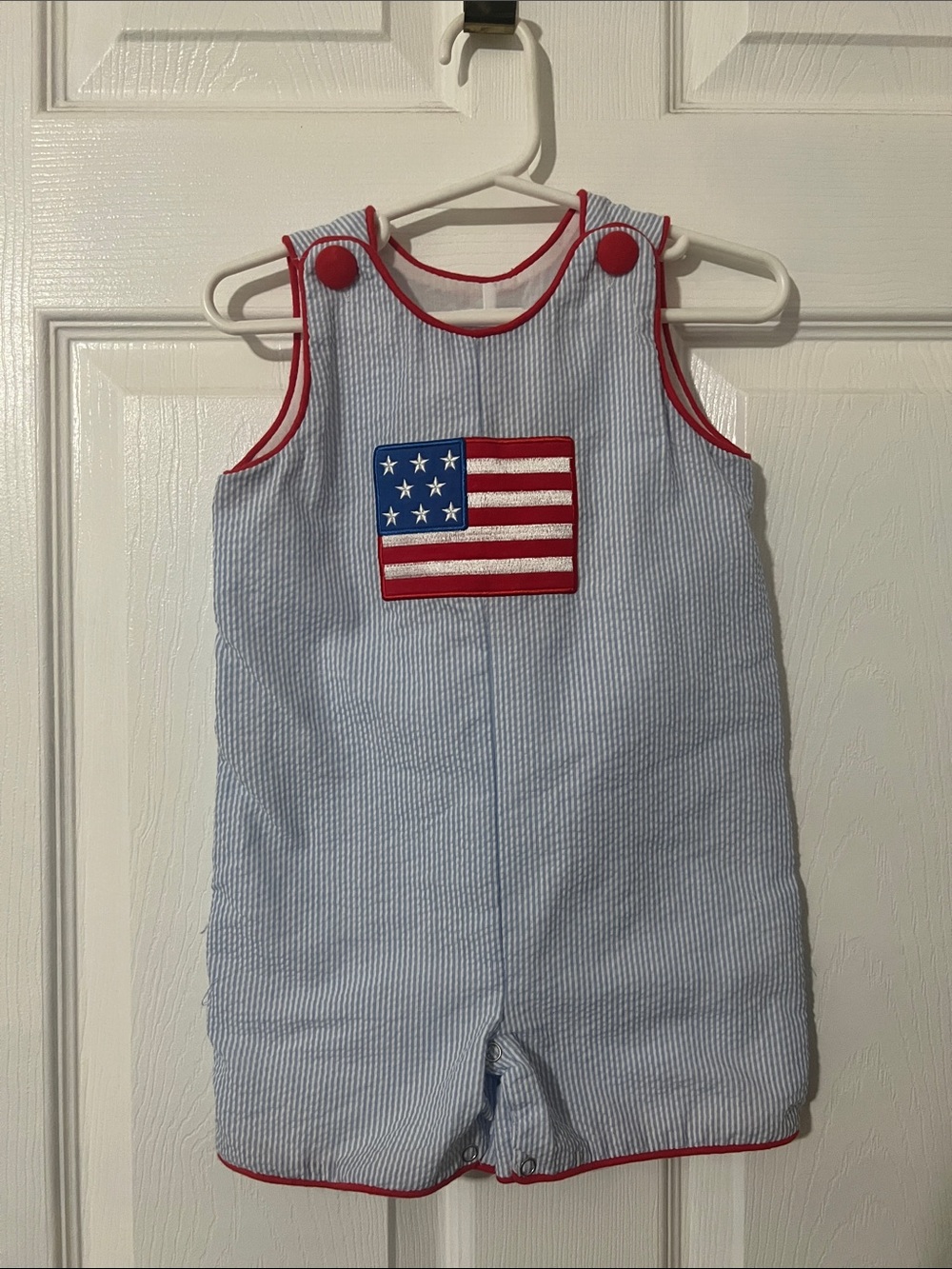 NWOT Stitchy Fish Blue Seersucker Boys' Patriotic Shortall with Flag Patch